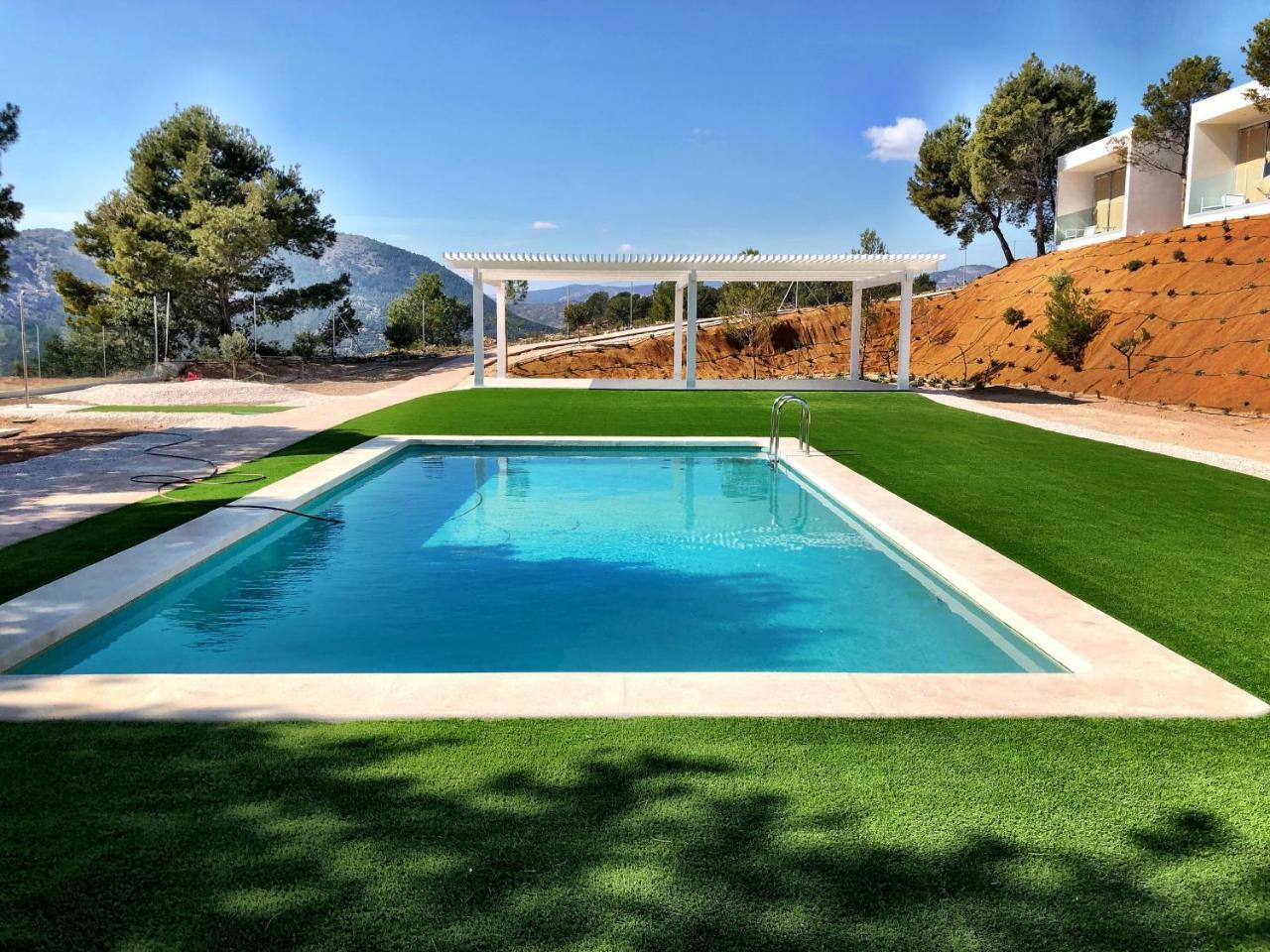 Nature Suites Puig Campana By Ar Hotels & Resorts فينيسترات المظهر الخارجي الصورة