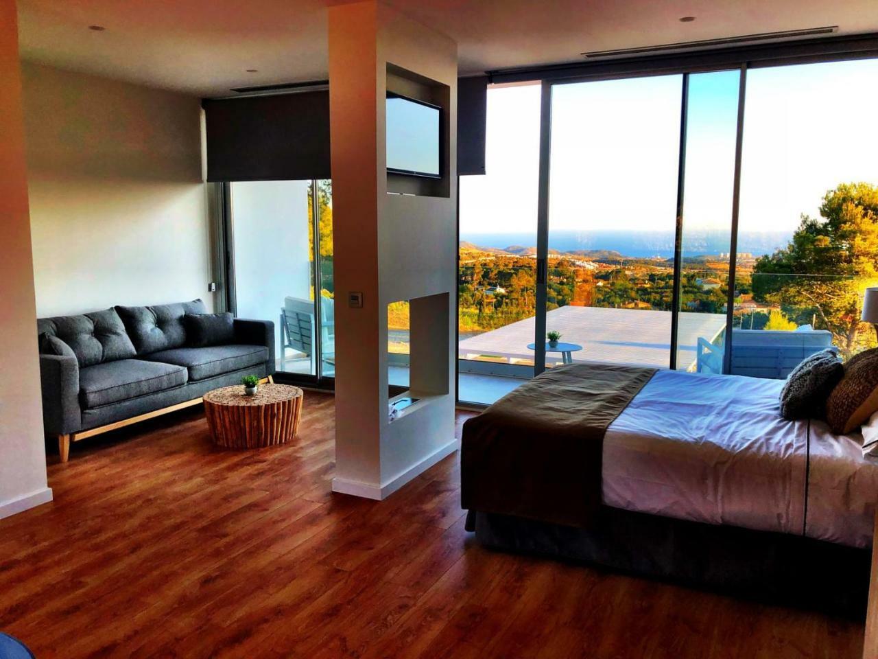 Nature Suites Puig Campana By Ar Hotels & Resorts فينيسترات المظهر الخارجي الصورة